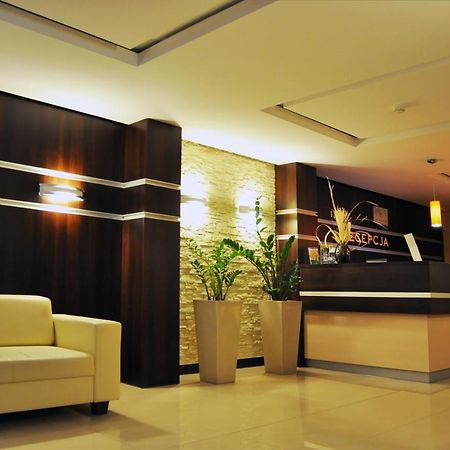 Hotel Pojezierze Szczecinek Luaran gambar
