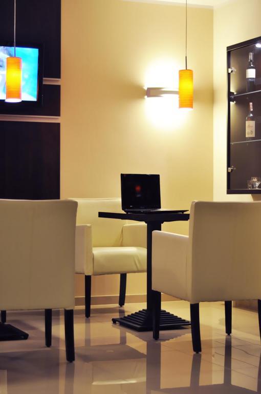 Hotel Pojezierze Szczecinek Luaran gambar