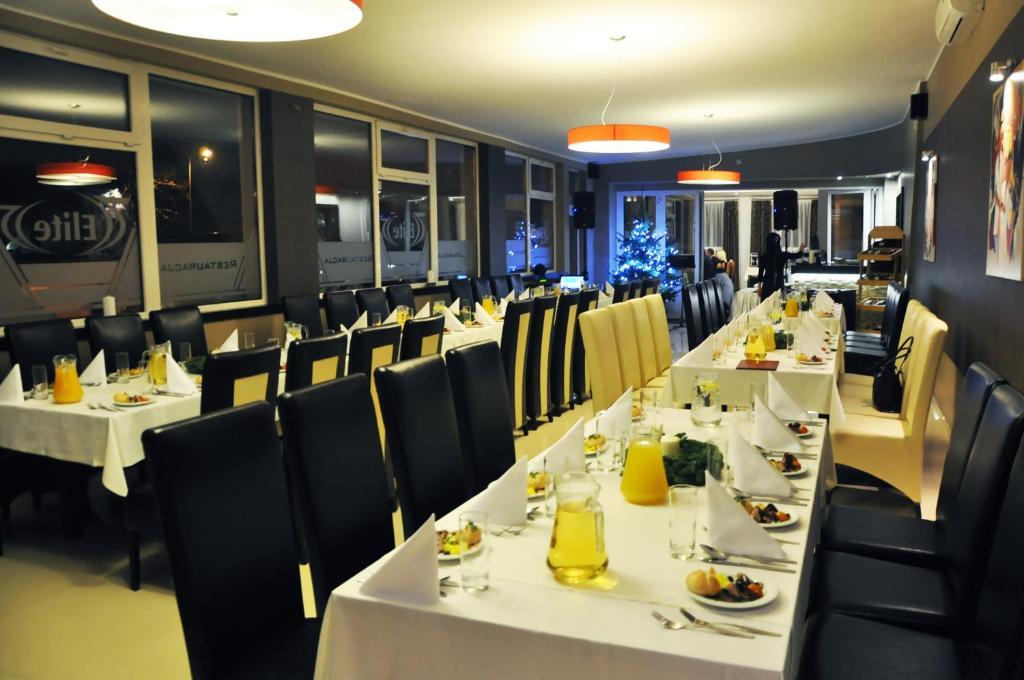 Hotel Pojezierze Szczecinek Luaran gambar