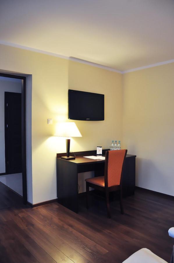 Hotel Pojezierze Szczecinek Luaran gambar